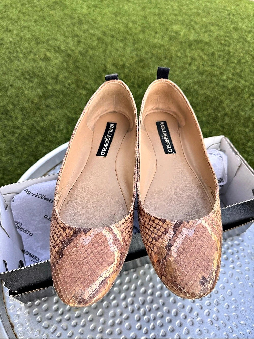 Karl Lagerfeld Nude/Rose Snake Print Flats US 7.5 M Like New